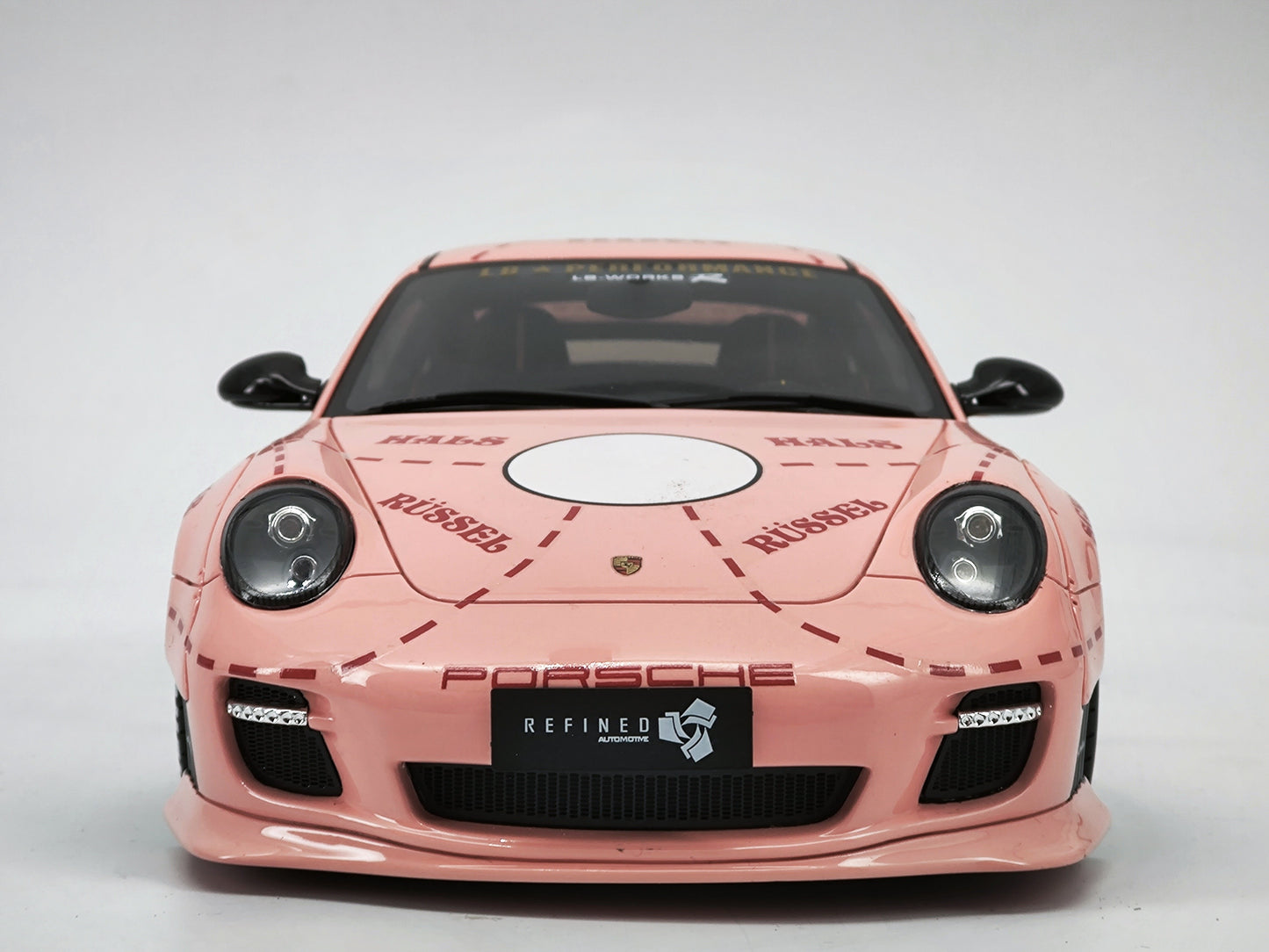 GT SPIRIT 1/18 Porsche 997 LBWK Pink Pig Modified Car Model