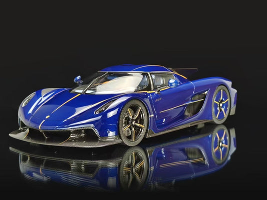 Frontiart 1/18 Koenigsegg Jesko Absolute Edition Carbon Blue, limited to 100 units worldwide.
