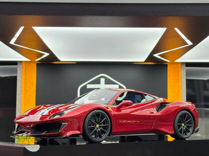 Amalgam 1/18 Ferrari 488pista M6283-SC2