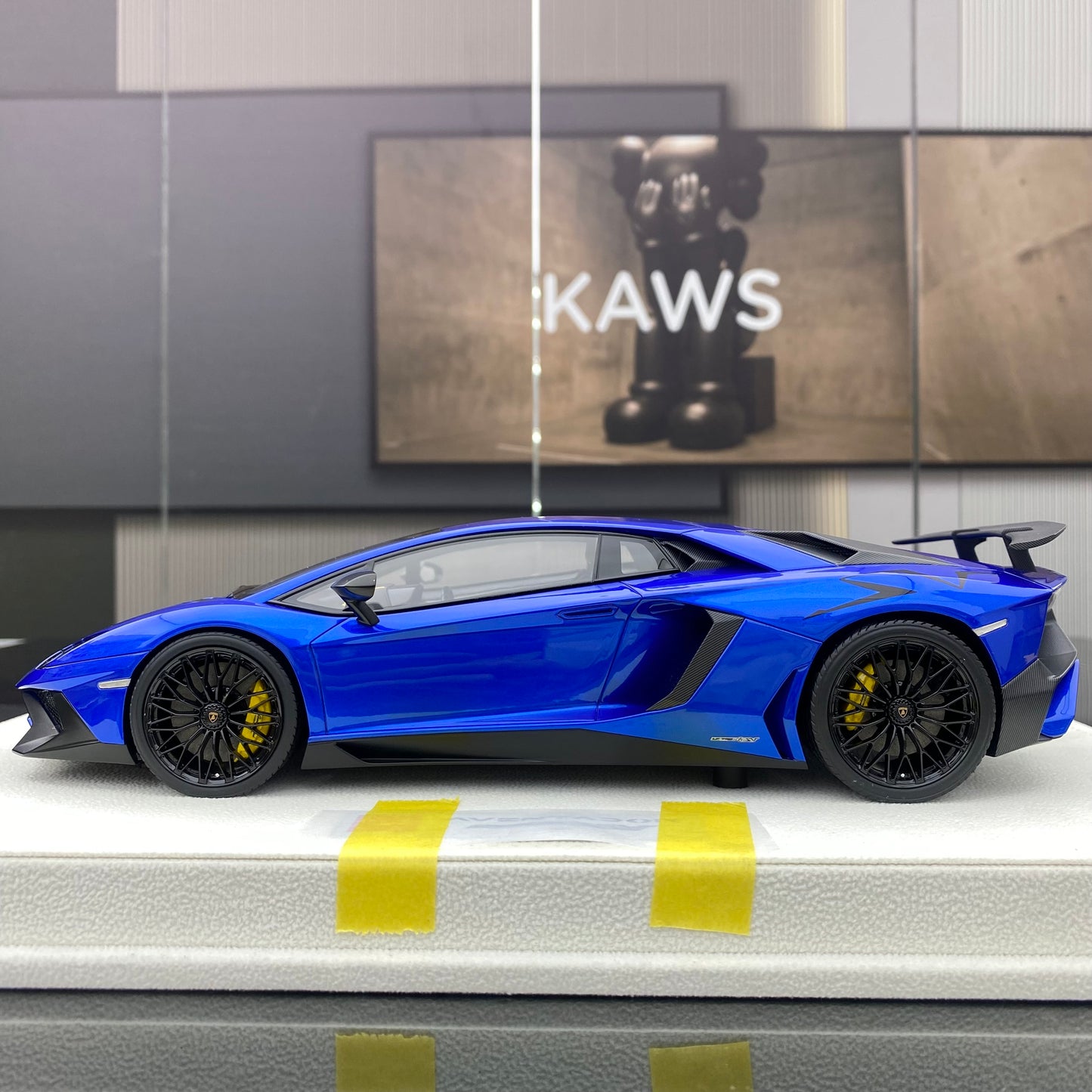 MAKE UP 1/18 Lamborghini Aventador LP750-4 SV limited edition car model