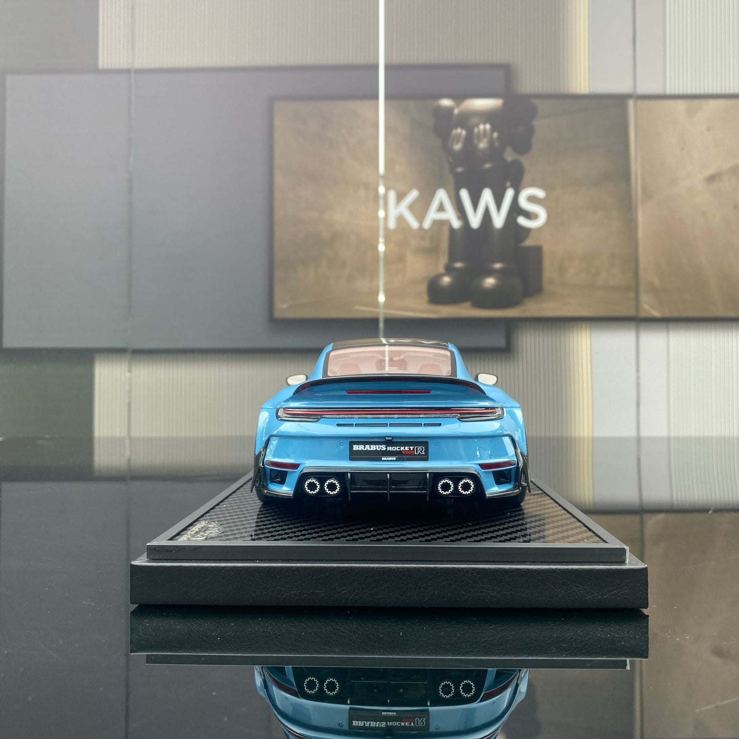 VIP 1/18  Porsche Porsche 911 Brabus Rocket 900R modified version simulation car model