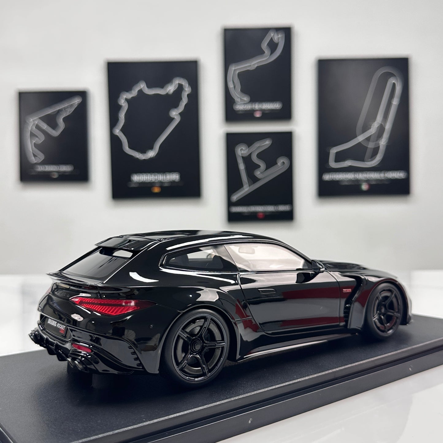 GT Spirit 1/18 Brabus Rockt GTS Black GT544