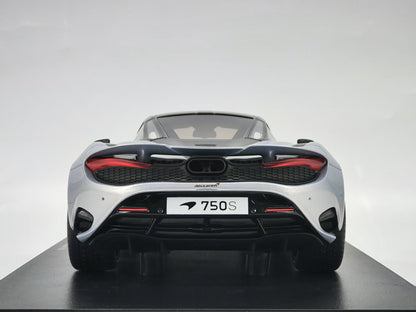Topspeed 1/18 McLaren 720s Silver Resin Model TS0546