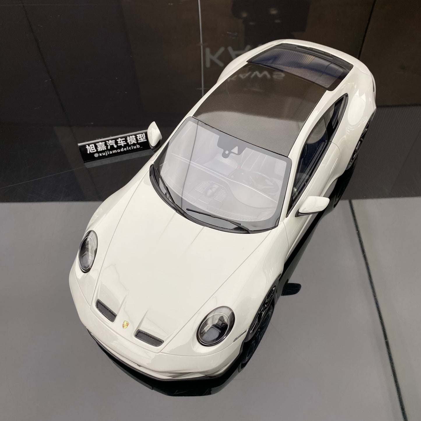 GT Spirit 1/12 Porsche 992 GT3 Gray Limited Edition Car Model Ornament