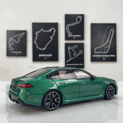 MINICHAMPS 1/18 BMW M5 2024 Metallic Green 110023800