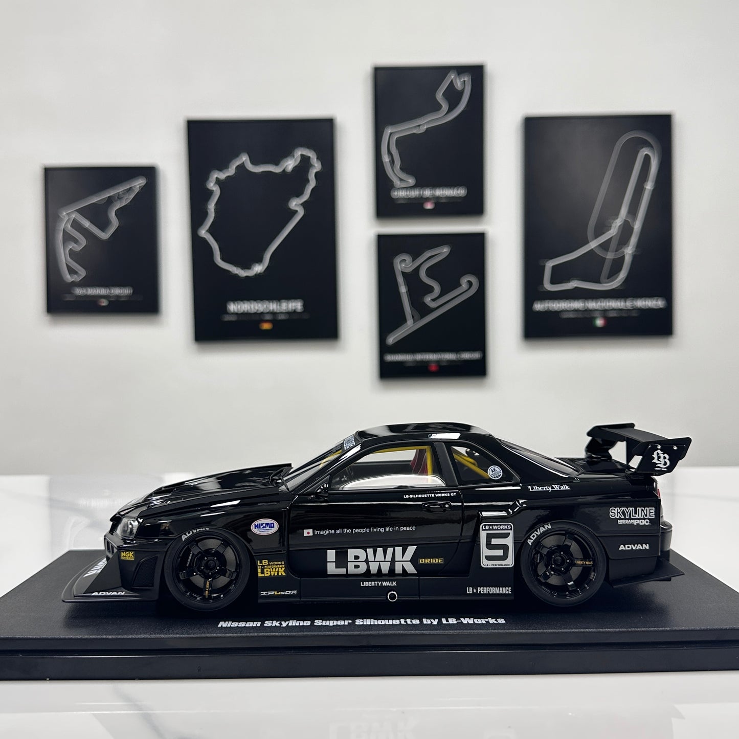 GT Spirit 1/18 Nissan Skyline GTR R34 LB - Super Silhouette Black Livery CLDC049