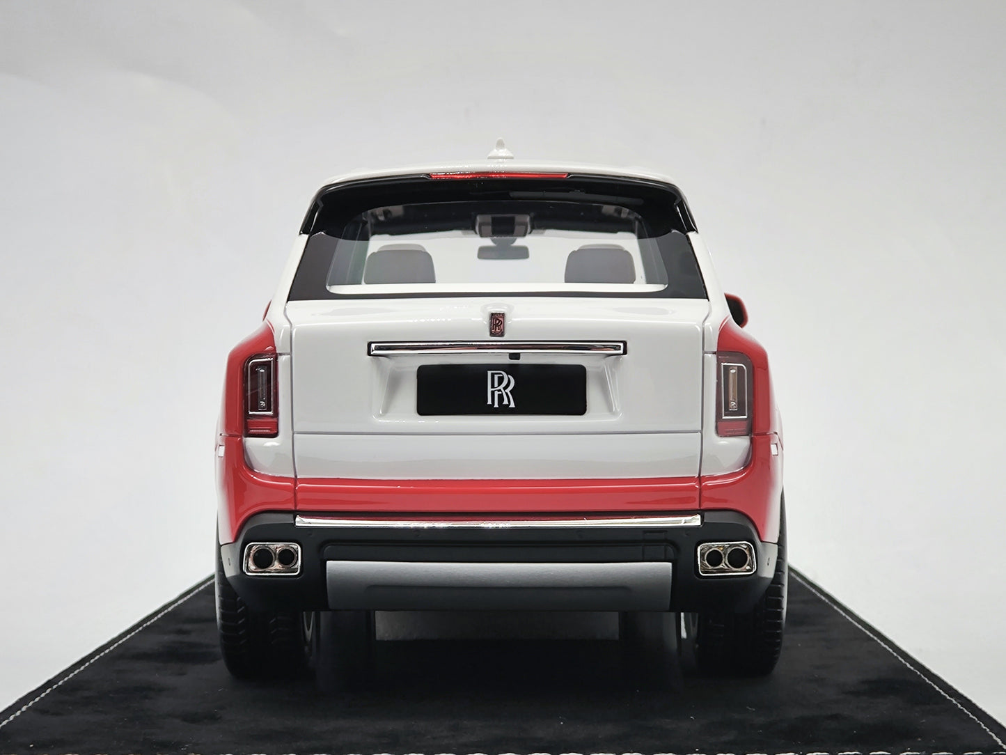 HH 1/18 Rolls-Royce Cullinan Dragon Edition Limited Edition Simulated Car Model