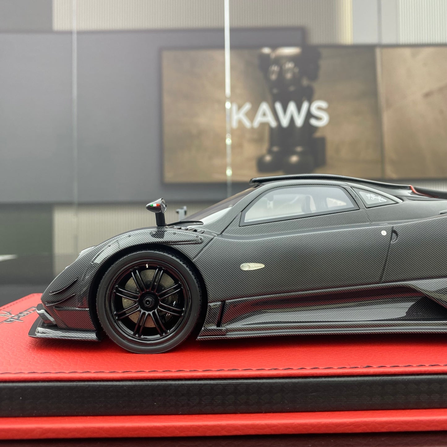 PEAKO 1/18 Pagani Zonda Absolute resin limited edition car model collection ornaments