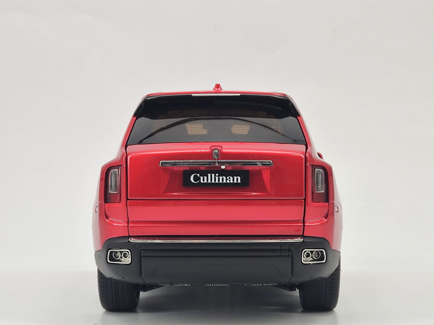 Kengfai 1/18 Rolls-Royce Cullinan Candy Red Alloy Model Car