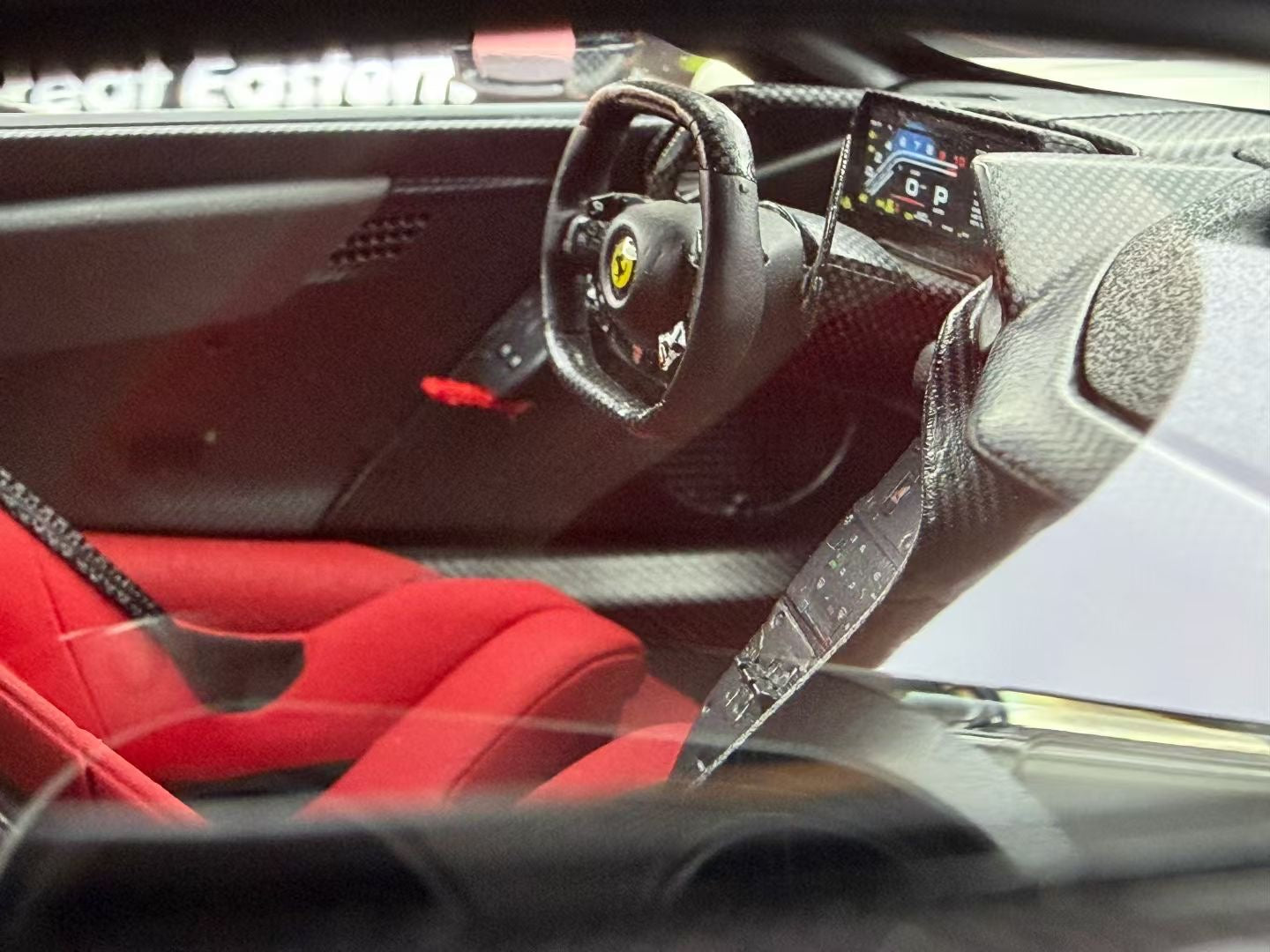 BBR 1:18 Ferrari F80 Bianco Italia 02/48 DDJ089