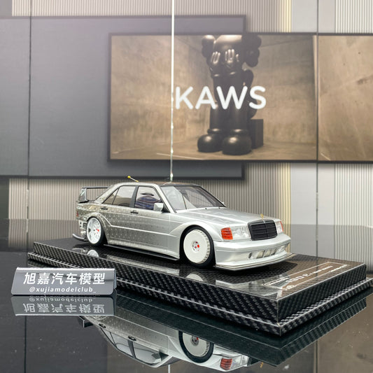 VIP 1/18 Mercedes-Benz 190E Silver Star Limited Edition car model ornaments
