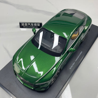 Topspeed 1/18 Bentley Batur Scarab Green TS0672