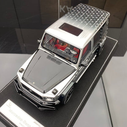 Vehicle Art 1/18 Mercedes-Benz AMG G63 Star Painting Resin Simulation Car Model Collection