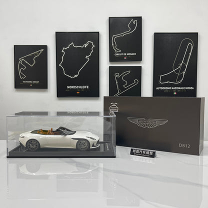 MOTORHELIX 1/18 Aston Martin DB12 Volante (Convertible) - Moonlight White - MH395