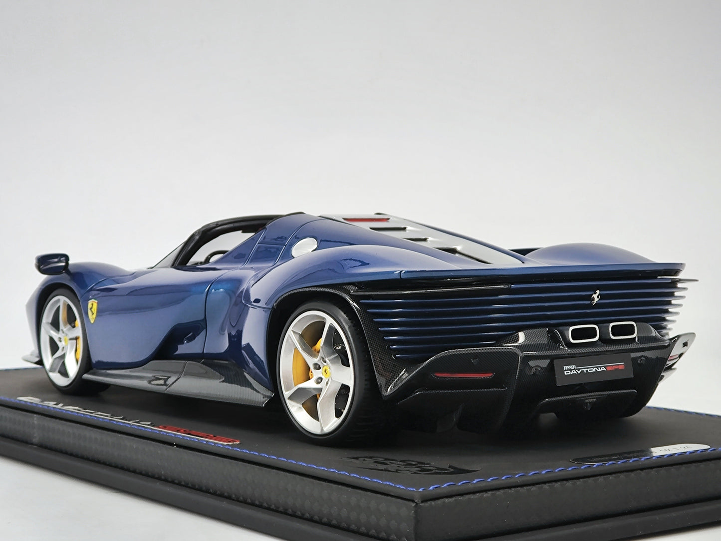 BBR 1/18 Ferrari sp3 Abu Dhabi Blue Limited Edition Car Model P18214F