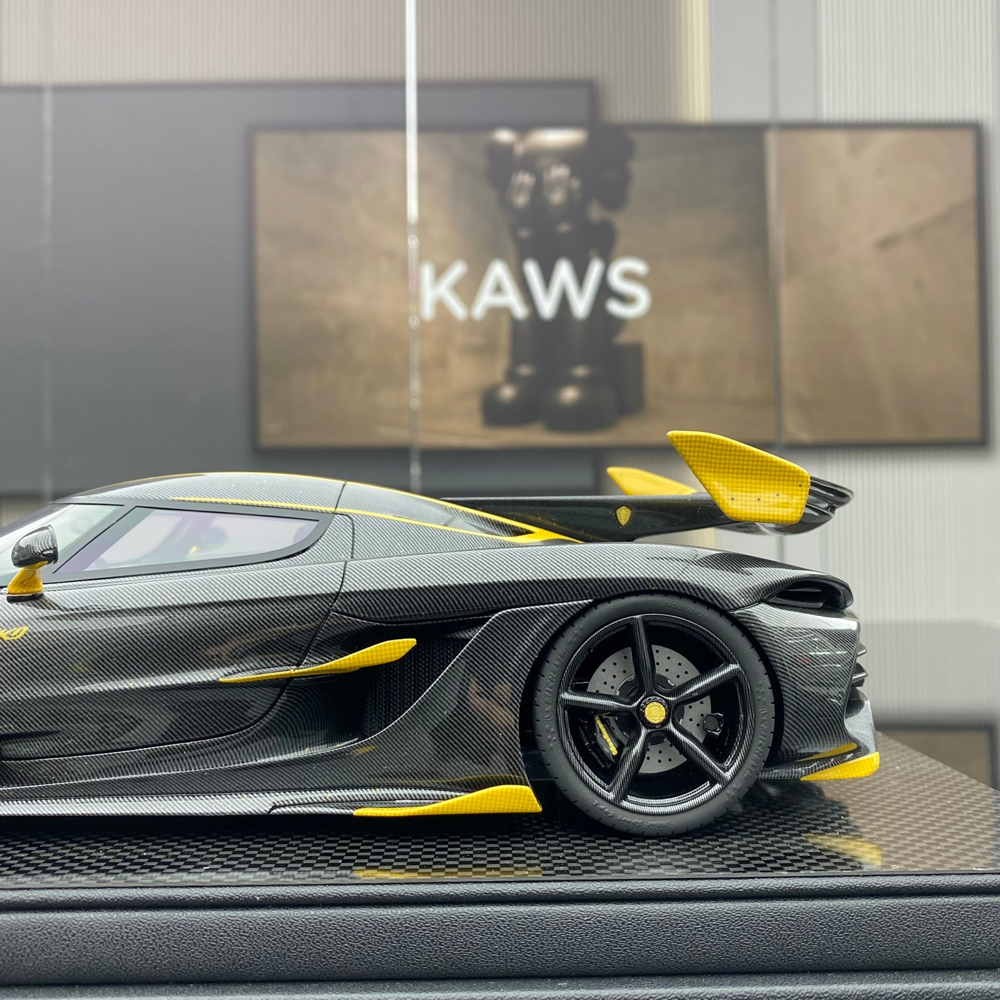 FRONTIART 1/18 Koenigsegg Jesko carbon gold simulated high-end car model
