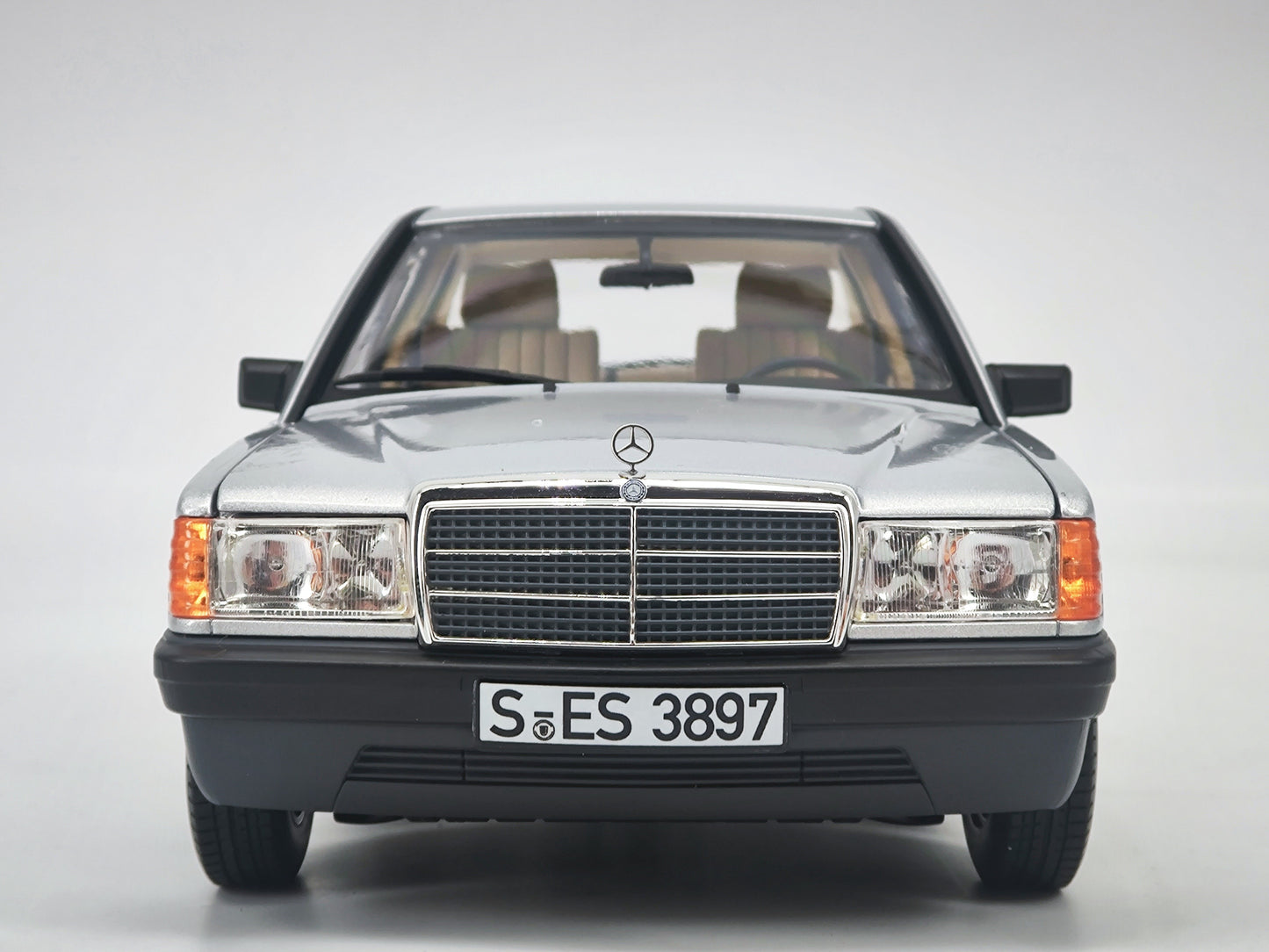 NOREV 1/18 Mercedes Benz 190E alloy simulation model car