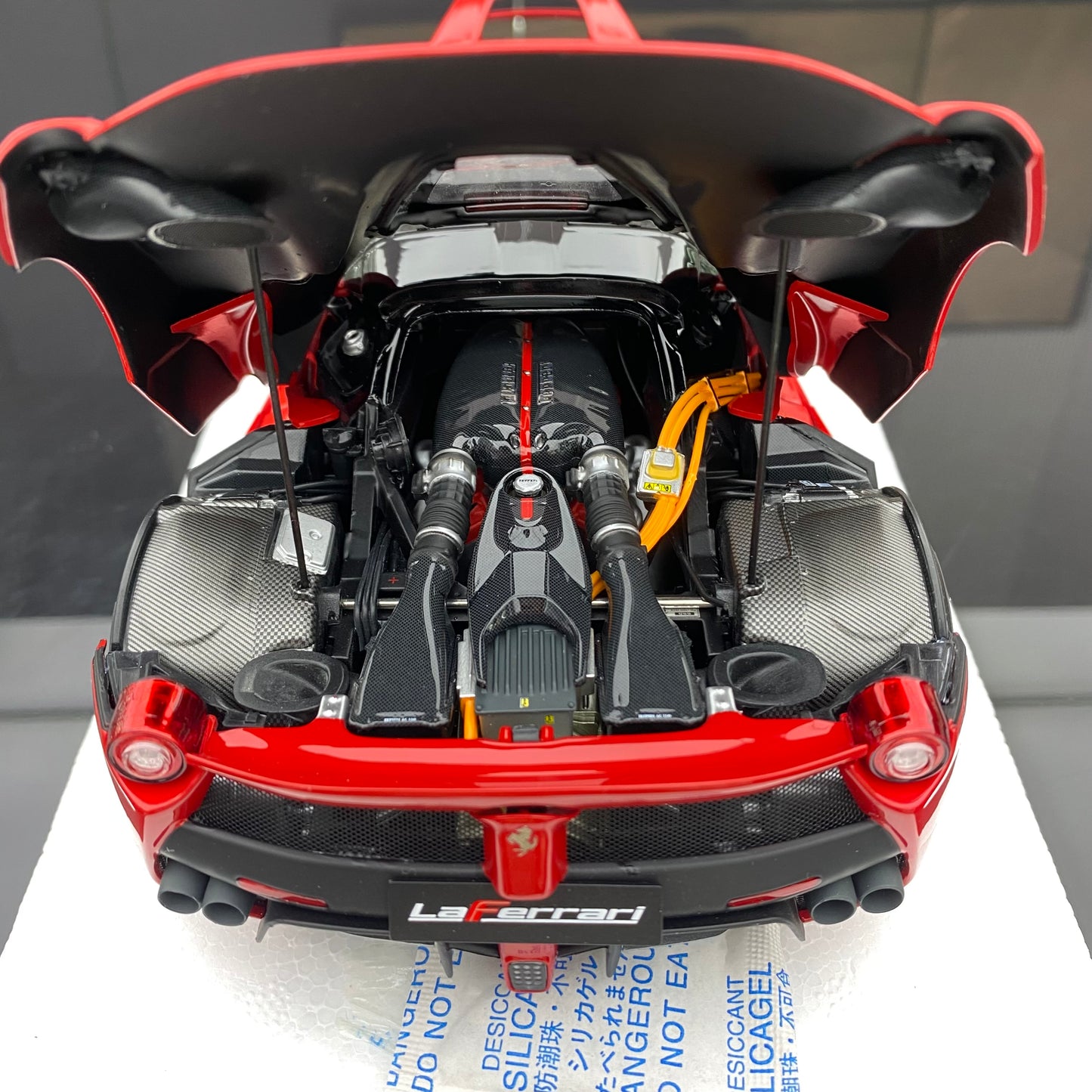 BBR 1/18 Ferrari LaFerrari alloy full-open simulation car model LaFerrari hard-top supercar ornaments