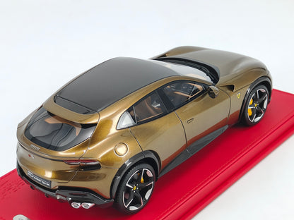 BBR 1/18 Ferrari Purosangue in Metallic Green, Limited Edition Model Car Ornament
