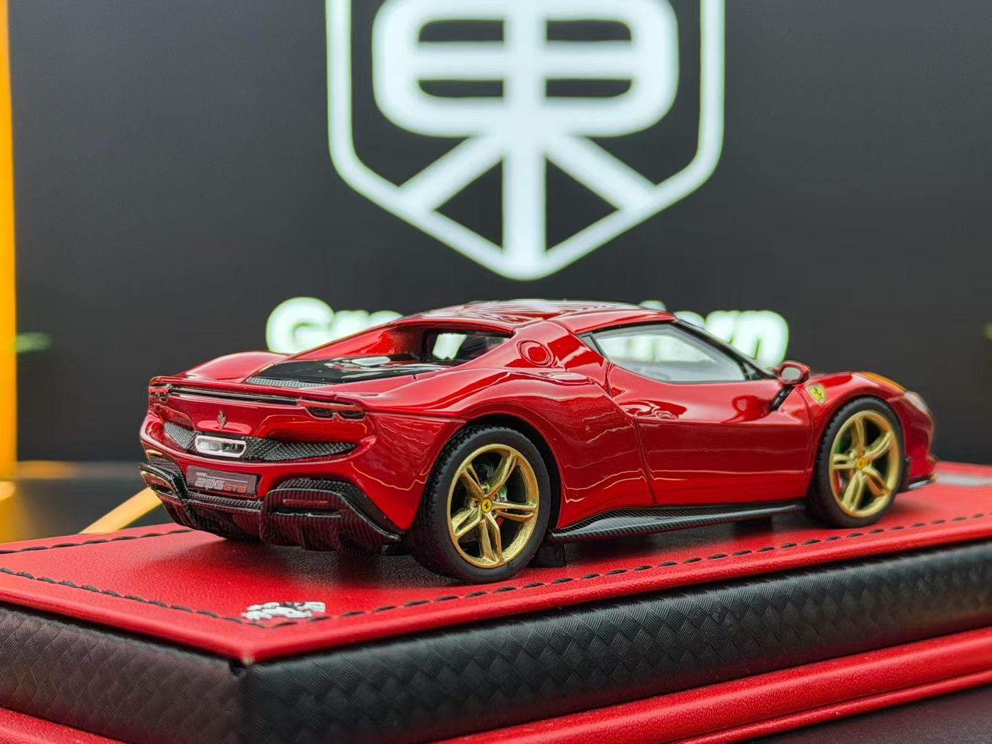 MR 1:43 Ferrari 296GTB 01/05 DDJ108