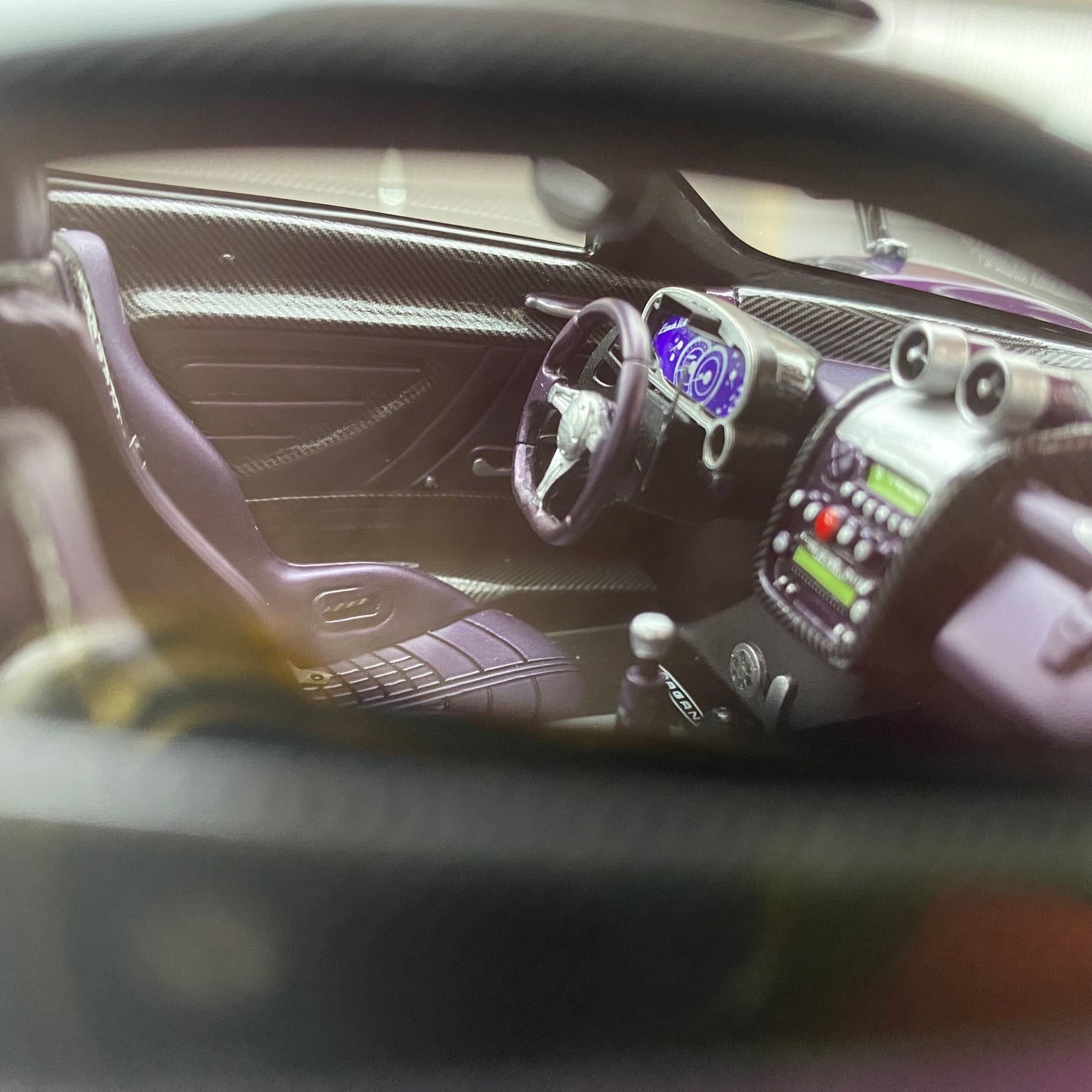 PEAKO 1/18 Pagani Zonda Viola(1 of1) Purple Limited Edition Car Model Ornament Gift