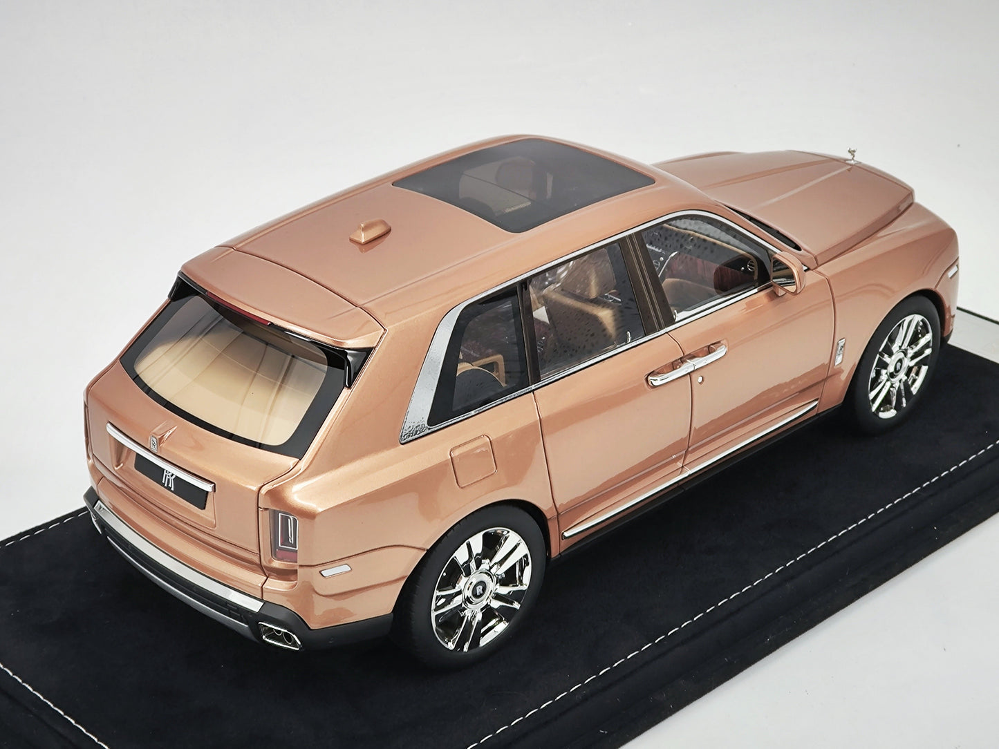 HH Model 1/18 Rolls-Royce Cullinan Cullinan simulation car model ornaments gift