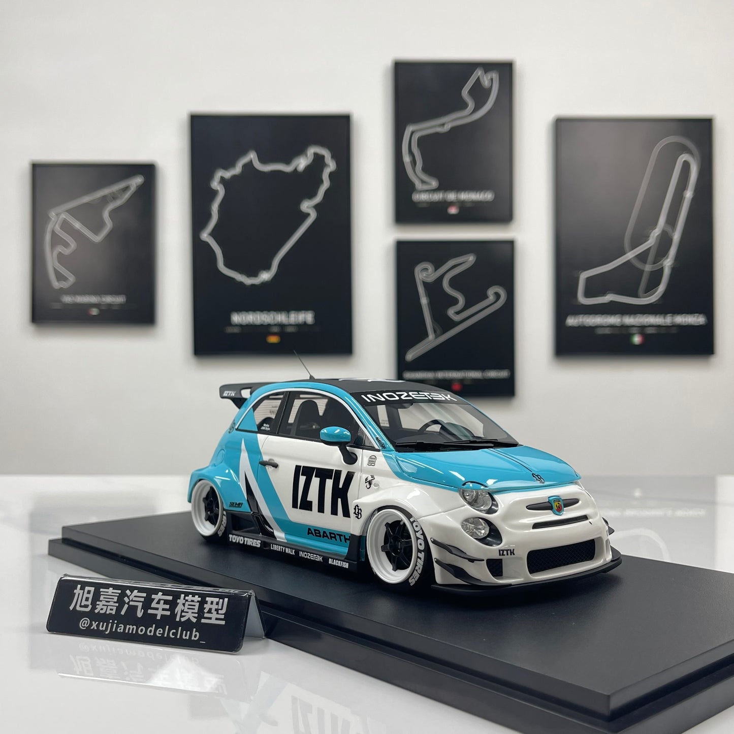 Topspeed 1/18 LB-WORKS x Abarth Works IZTK Abarth 95 – Blue & White Livery (TS0623)
