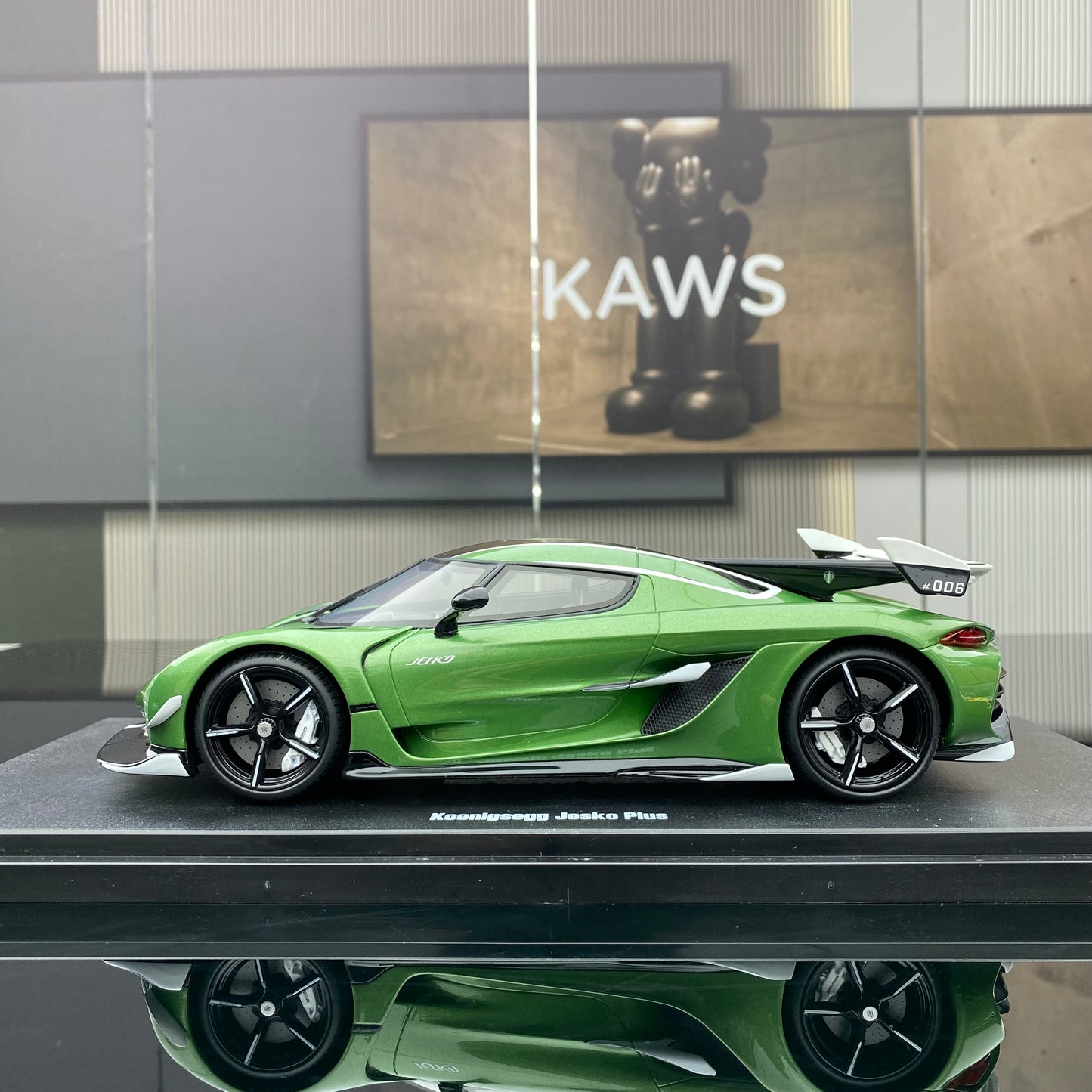 GT Spirit 1/18 Koenigsegg JESKO green resin car model
