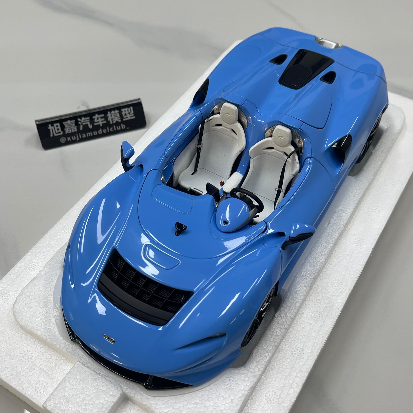 LCD 1/18 McLaren Elva Diecast Model — Sky Blue (LCD18015-BU)