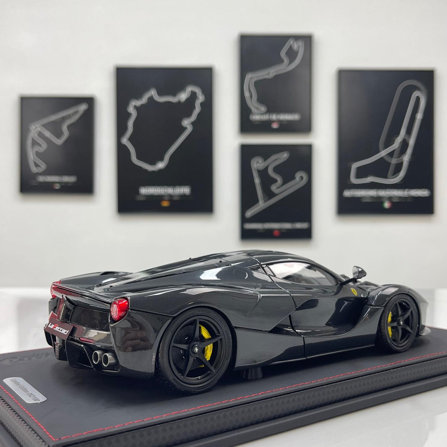 BBR 1/18 Ferrari LaFerrari Alloy Alloy Full Opening Leather Sole Black Knight BBR182244