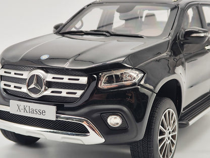 ZP 1/18 Mercedes-Benz X-Class black alloy simulation model car BENZ021-1