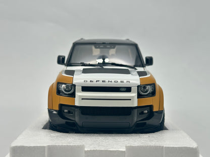 Almost Real 1/18 Land Rover Defender 90 White and Yellow Alloy Model Car