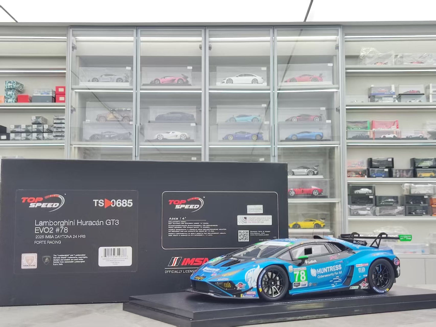 TOPSPEED 1/18 Lamborghini Huracán GT3 EVO2 #78 Forte Racing – Blue Livery (TS0685)