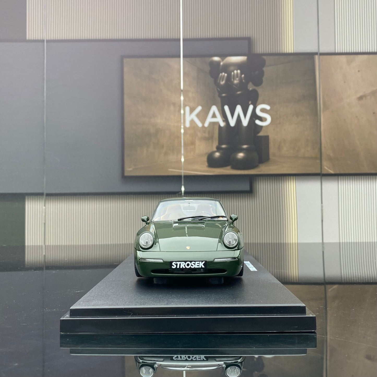 GT Spirit 1/18 Porsche 911 MEGA 30 JAHRE resin enclosed model ornaments