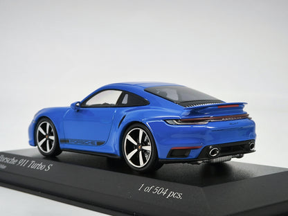 MINICHAMPS 1/43 Porsche 911 turbos alloy car model