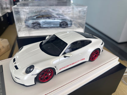 IVY 1/18 Porsche 911 S/T (992)