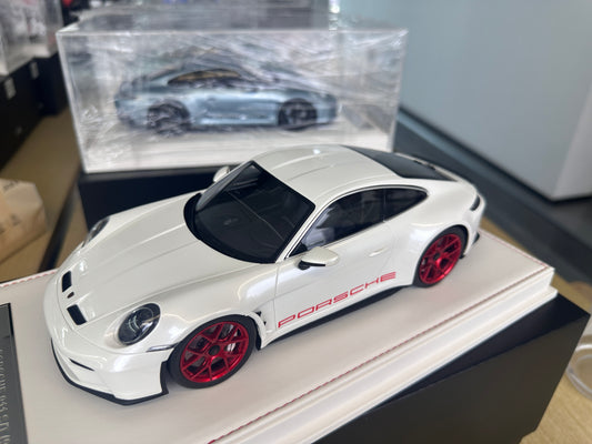 IVY 1/18 Porsche 911 S/T (992)