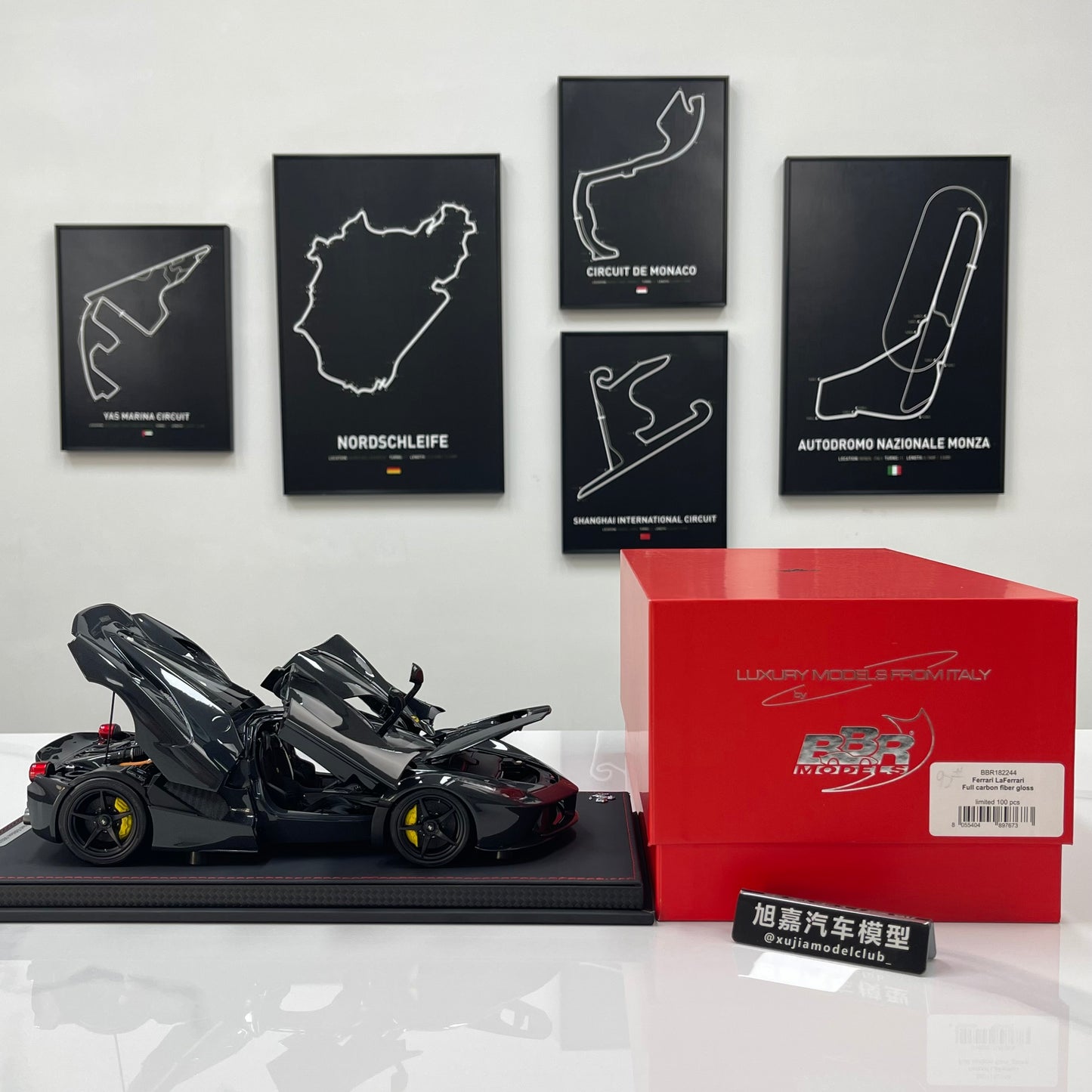 BBR 1/18 Ferrari LaFerrari Alloy Alloy Full Opening Leather Sole Black Knight BBR182244