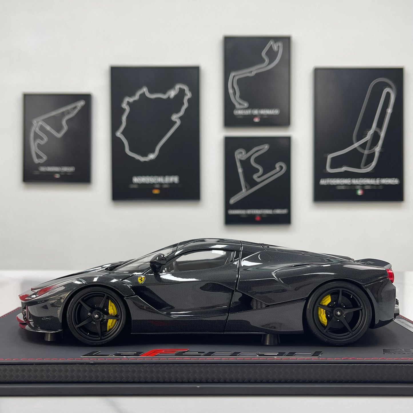 BBR 1/18 Ferrari LaFerrari Alloy Alloy Full Opening Leather Sole Black Knight BBR182244