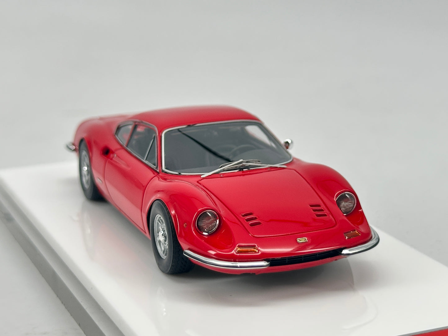 SCM 1/43 Ferrari Dino 246 GT Red Simulation Car Model