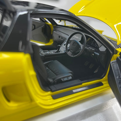 LCD 1/18 Honda NSX First Generation (MK1/NA1) - Yellow (LCD18022-YE)