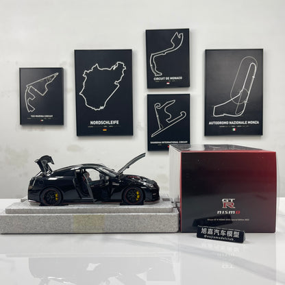 MOTORHELIX 1/18 Nissan GT-R NISMO (R35) Special Edition 2022 – Meteor Flake Black (MH379)