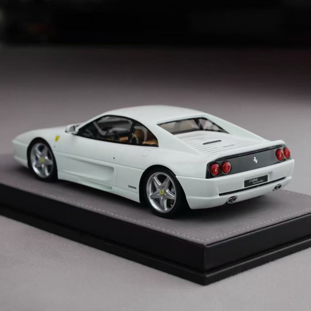 V8 MODEL 1/18 Ferrari F355 Resin Model