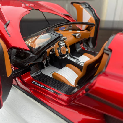 Atuo Art 1/18 Koenigsegg Regera Simulation Car Model Ornaments