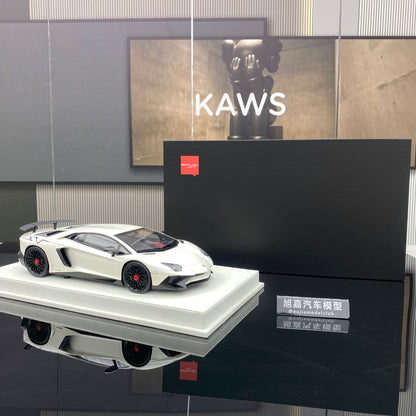 MAKE UP 1/18 Lamborghini Aventador LP750-4 SV limited edition car model
