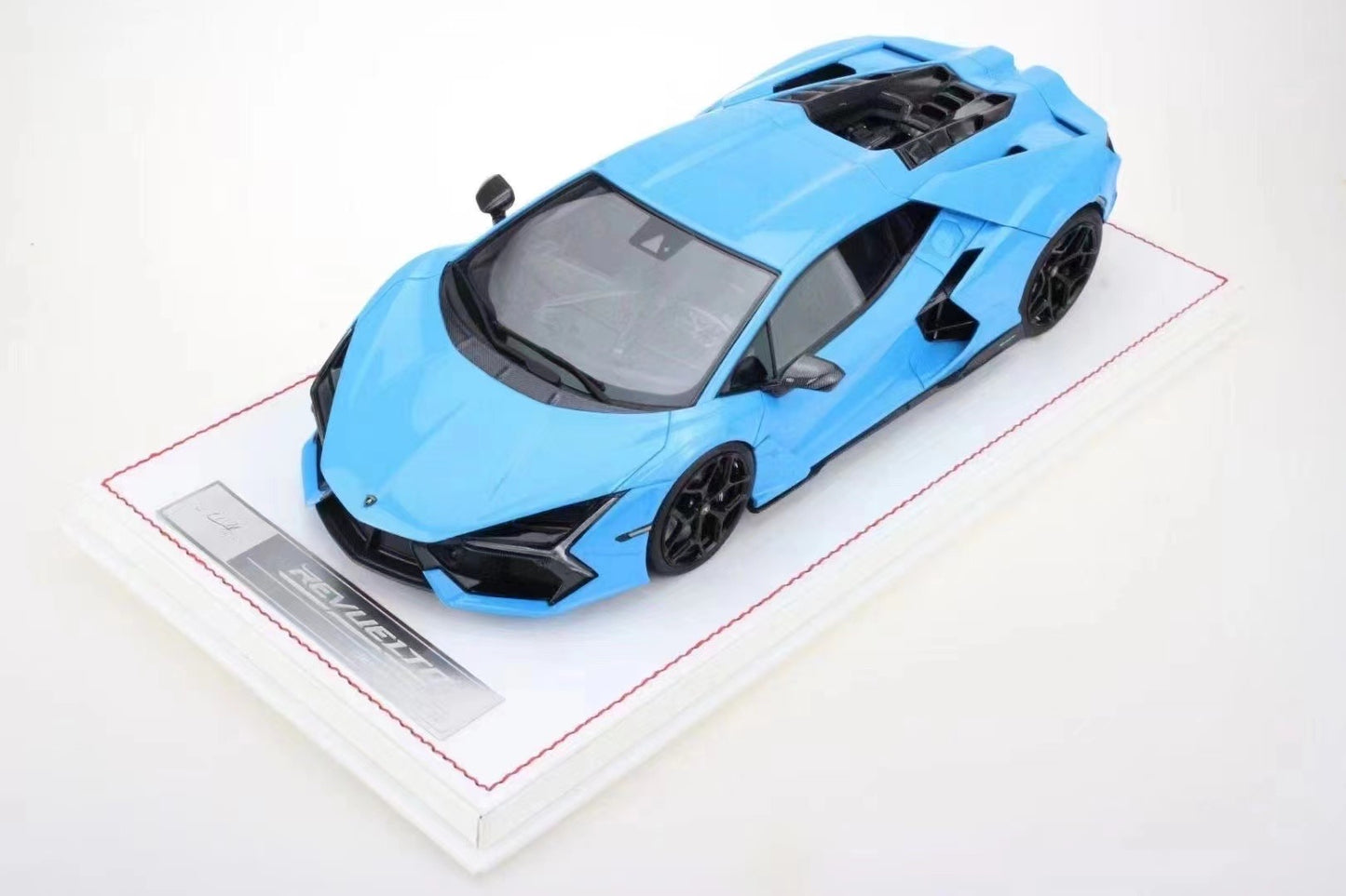 IVY MODEL 1/18 Lamborghini Revuelto limited edition car model ornament