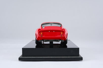 Amalgam 1/18 Ferrari 250GTO road version resin enclosed car model