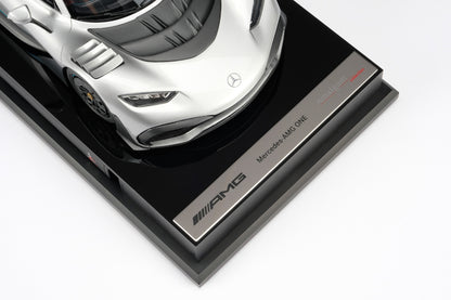 Amalgam 1/18 Mercedes AMG ONE high-end simulation car model collection ornaments