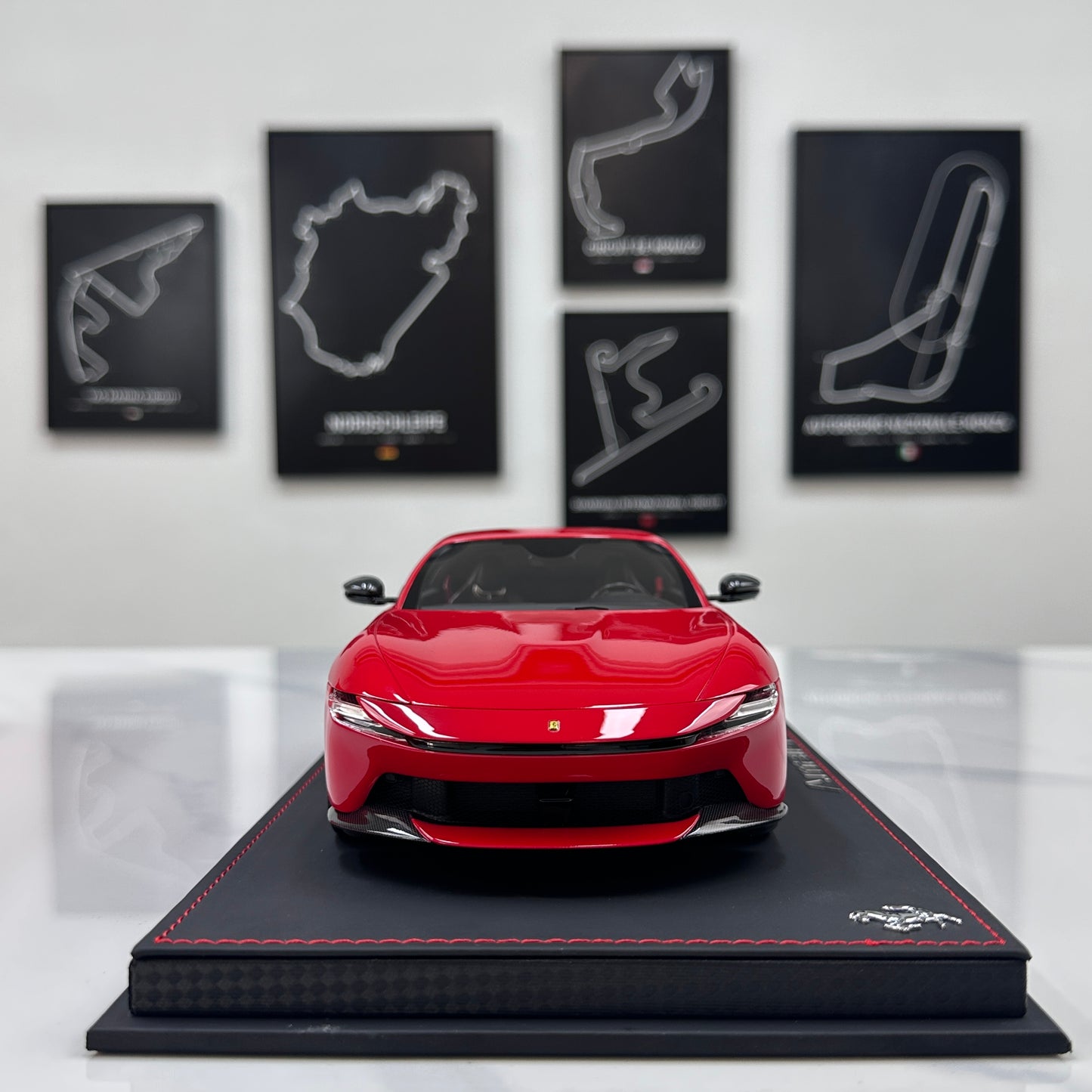 BBR 1/18 Ferrari Amalfi Standard Red P18272A2