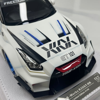 BBA MODEL 1/18 Nissan GTR 35GT-RR Gundam-themed Limited Edition Model Car